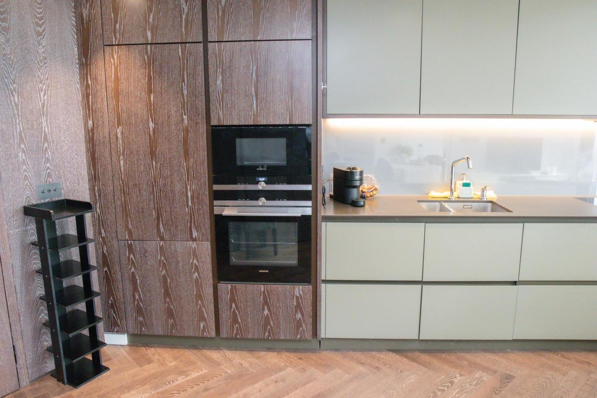 Luxury Apartment Steps From Battersea Power St And Close To Victoria & Chelsea Londres Extérieur photo