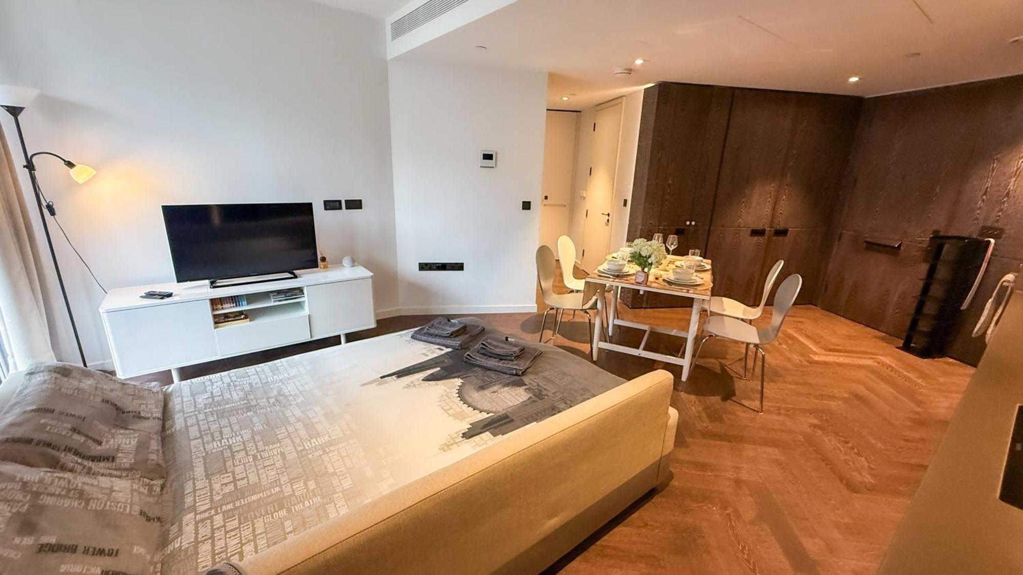 Luxury Apartment Steps From Battersea Power St And Close To Victoria & Chelsea Londres Extérieur photo